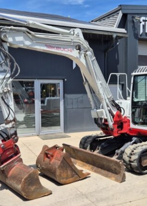 TAKEUCHI TB175